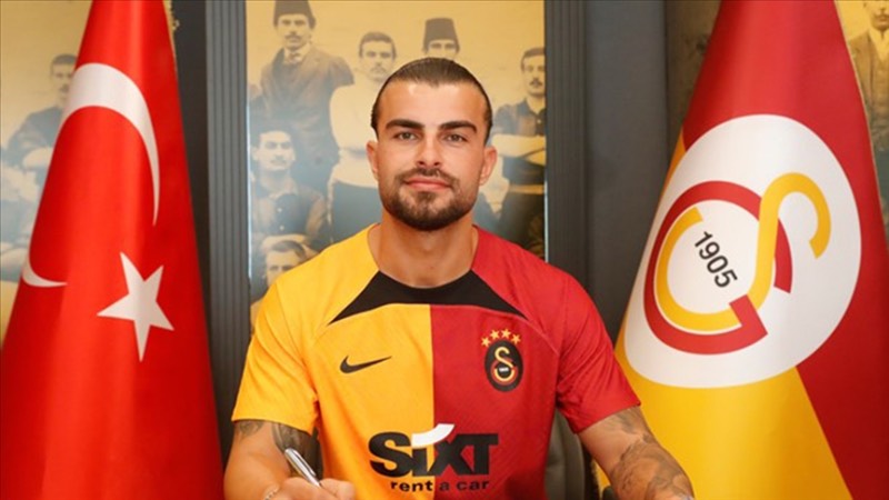 Gidenler: Abdülkerim Bardakcı (Galatasaray), Musa Çağıran (Hatayspor), Sokol Cikalleshi (El Khaleej), Erten Ersu (Gaziantep FK), Eray Birniçan (GMG Kastamonuspor), Marin Anicic (Saraybosna), Hüseyin Mert Uyanıker (1922 Konyaspor-Kiralık), Nej Skubic (Kariyerini noktaladı), Amar Rahmanovic (KS Samara), Ahmed Hassan (Olympiakos-kiralıktan döndü), Adem Eren Kabak (Bucaspor-kiralık) 