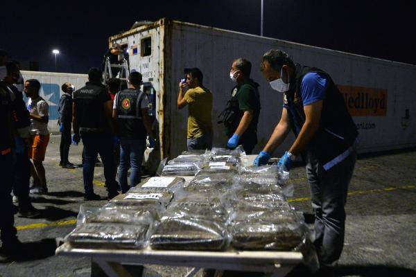 Mersin Limanı'nda 48 kilo kokain ele geçirildi