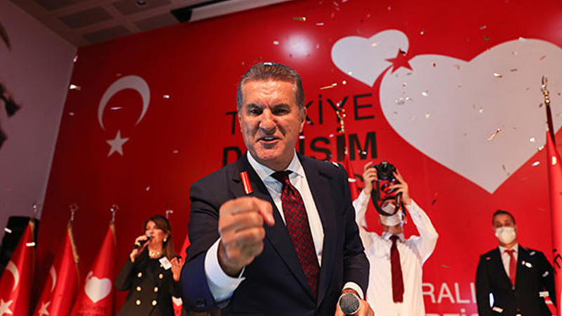 Ankette Mustafa Sarıgül'ün genel başkanlığını yaptığı Türkiye Değişim Partisi'nin oy oranı ise dikkati çekti. Ankete katılan gençlerin yüzde 4.1'lik kısmı TDP'yi seçti. TDP, Gelecek, DEVA, Memleket Partisi’ni geride bıraktı.