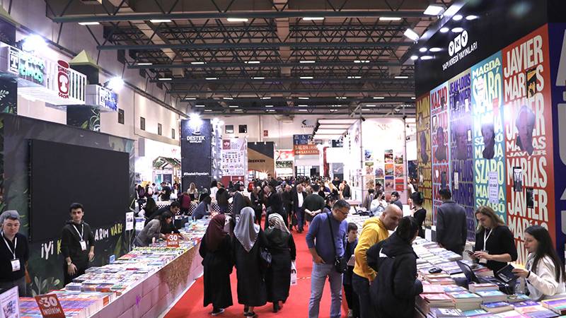 Uluslararası İstanbul Kitap Fuarı 39 kez kapılarını kitapseverlere açtı
