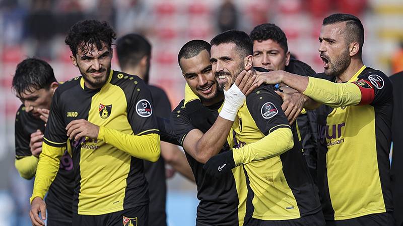 Ümraniyespor 0-2 İstanbulspor (Maç sonucu)