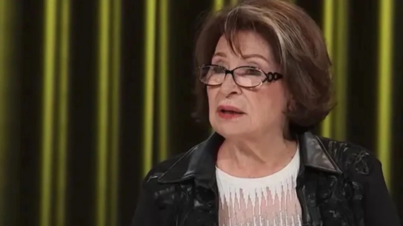 Gazeteci Birsen Altuntaş'ın haberine göre Budayıcıoğlu, programında insanlardan gelen ses kayıtlarını dinleyecek ve yaşanan psikolojik sorunları analiz edip önerilerde bulunacak.
