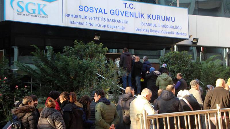 AKP'nin zam müjdesi milyonlarca emekliyi mağdur edecek