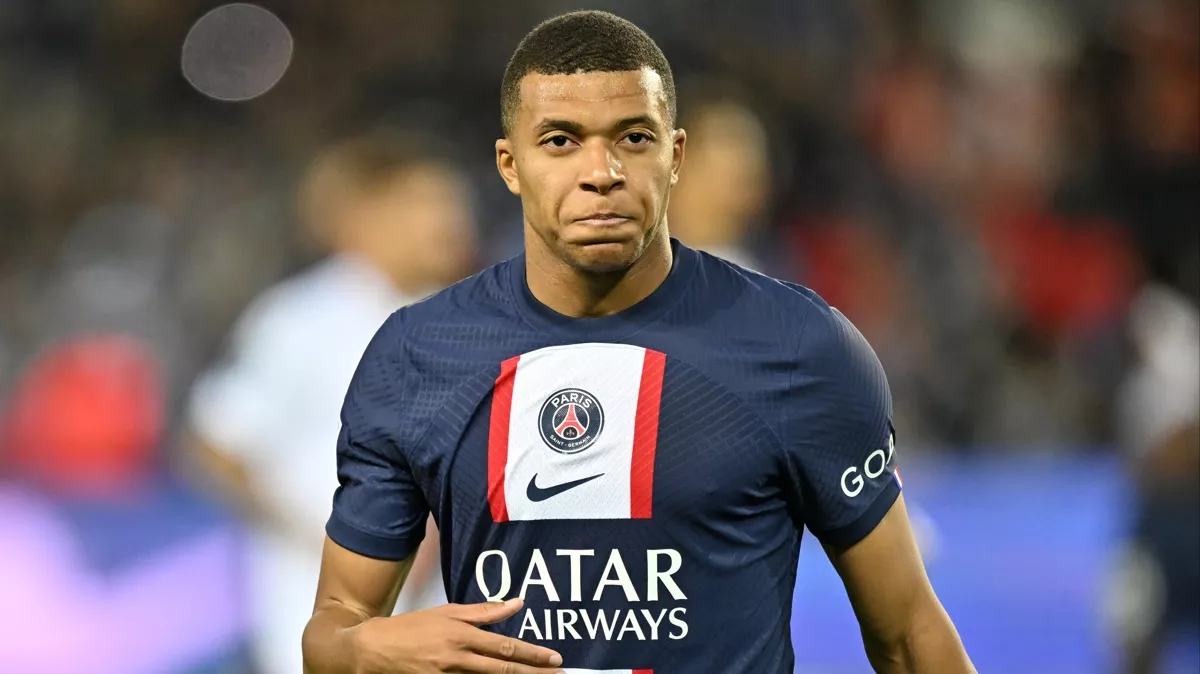 Mbappe'nin aylık maaşı dudak uçuklattı!