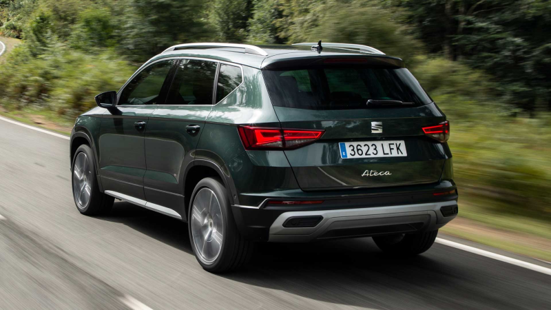 SEAT: 2785 | Ateca: 1016