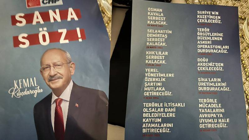 Saymaz, geçen günlerde de Kayseri'de dağıtılan sahte CHP broşürlerini paylaşmıştı.
