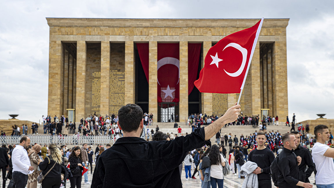 YURTTA 19 MAYIS COŞKUSU
