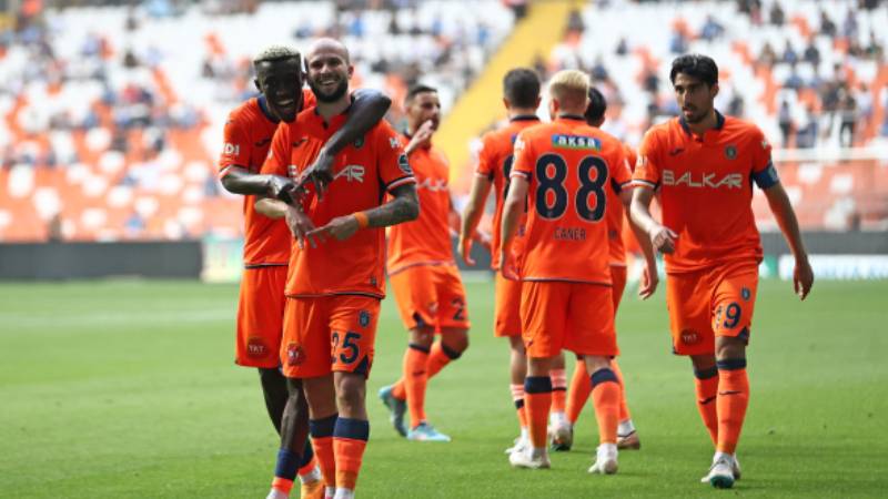 Adana Demirspor 2-3 Başakşehir (Maç Sonucu)