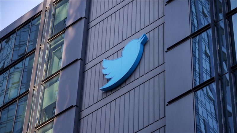 Musk, Twitter'ı kurcalamaya devam ediyor: Bu sefer de Tweetdeck paralı olacak!