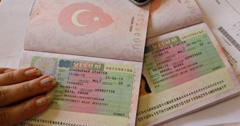 Uluslararası kural; vize başvurunuzu daimi ikametinizin olduğu yerden yapmanızdır. .  Bir ülkenin Türkiye’de birden çok Başkonsolosluk ve Konsolosluğu var ise, vize başvurunuzu ikametinizin bulunduğu yere yakın olan temsilciliğe yapmanız gerekir. Bu hususu da ilgili temsilcilikten önceden öğrenmenizde yarar vardır.