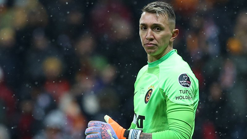Fernando Muslera - 500 bin dolar