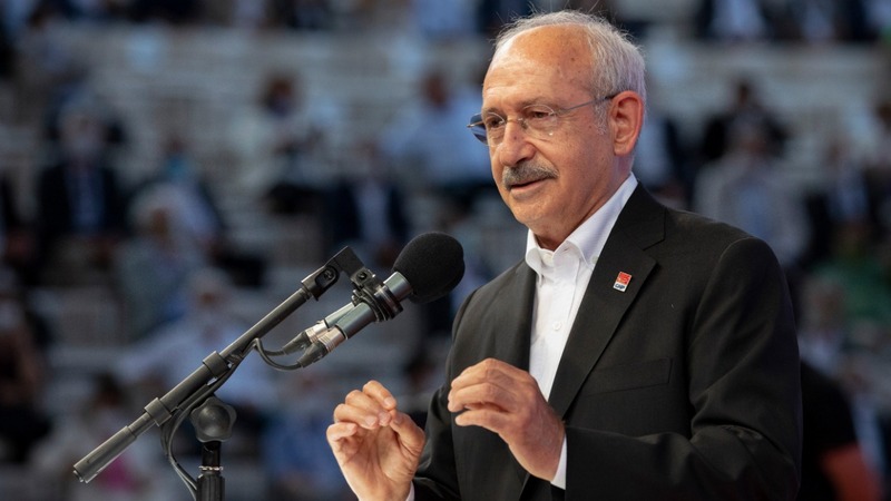 Elif Çakır'dan Kılıçdaroğlu'na: Hayal kırıklığı yaşayan seçmene biraz saygı, az biraz nezaket lütfen! 