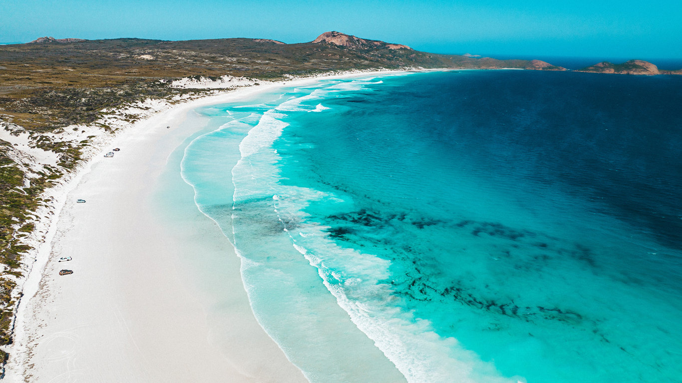 1. LUCKY BAY , AVUSTRALYA Lucky Bay plajı listenin bir numarasında yer alıyor. 