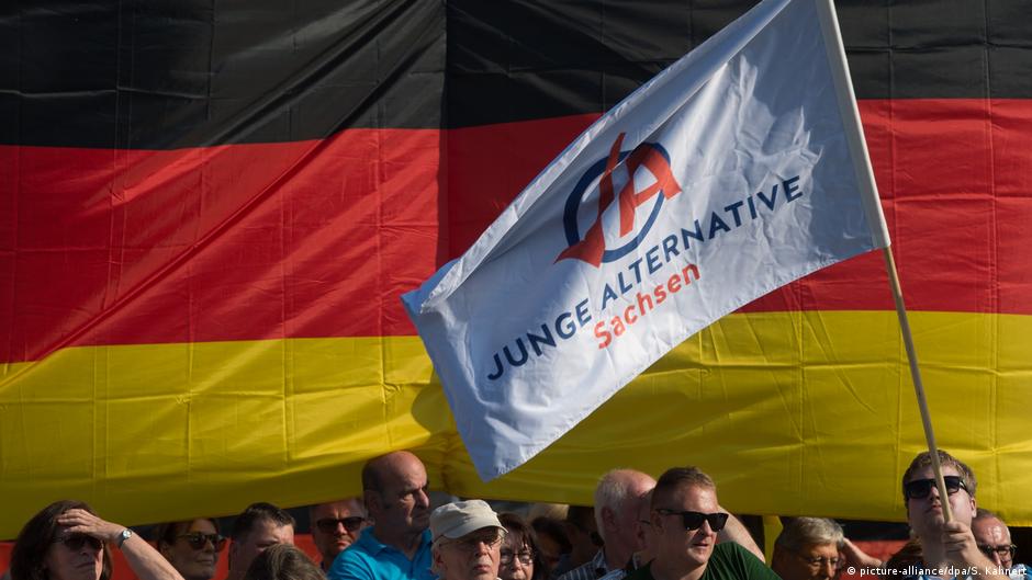 AfD'nin gençlik örgütüne "aşırı sağcı" sınıflandırması