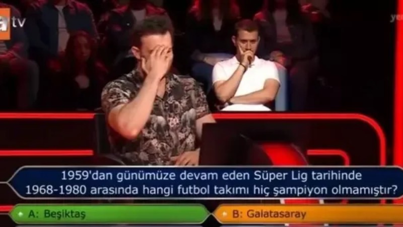 Kenan İmirzalıoğlu yarışmacıya,'1959'dan günümüze devam eden Süper Lig tarihinde 1968-1980 arasında hangi futbol takımı hiç şampiyon olmamıştır?' sorusunu okudu. Fenerbahçeli olan yarışmacı "Risk almak iyidir" diyerek joker hakkını kullanmadı. Yarışmacı,'B- Galatasaray' şıkkını seçti, ancak doğru cevap'A- Beşiktaş' olacaktı. Yarışmacı yarışmadan 30 bin TL alarak elendi.
