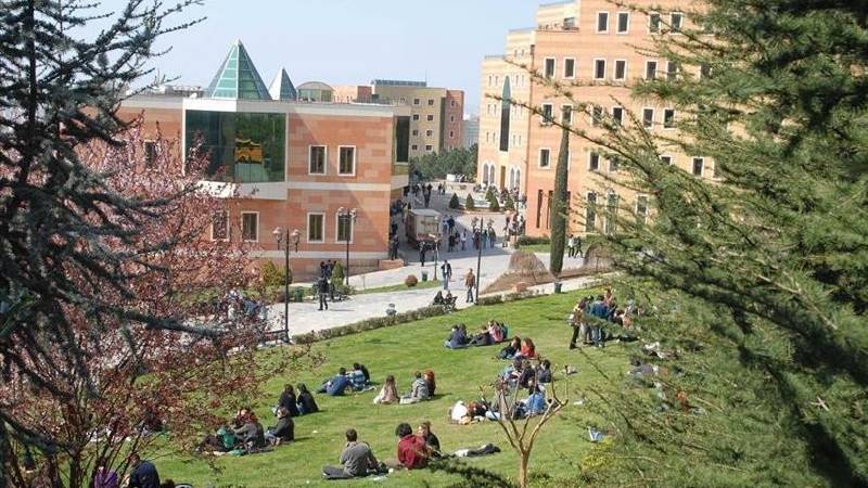 HANGİ VAKIF ÜNİVERSİTESİ KAÇ LİRA OLDU? 2023- 2024 EĞİTİM YILI ÜCRETLERİ