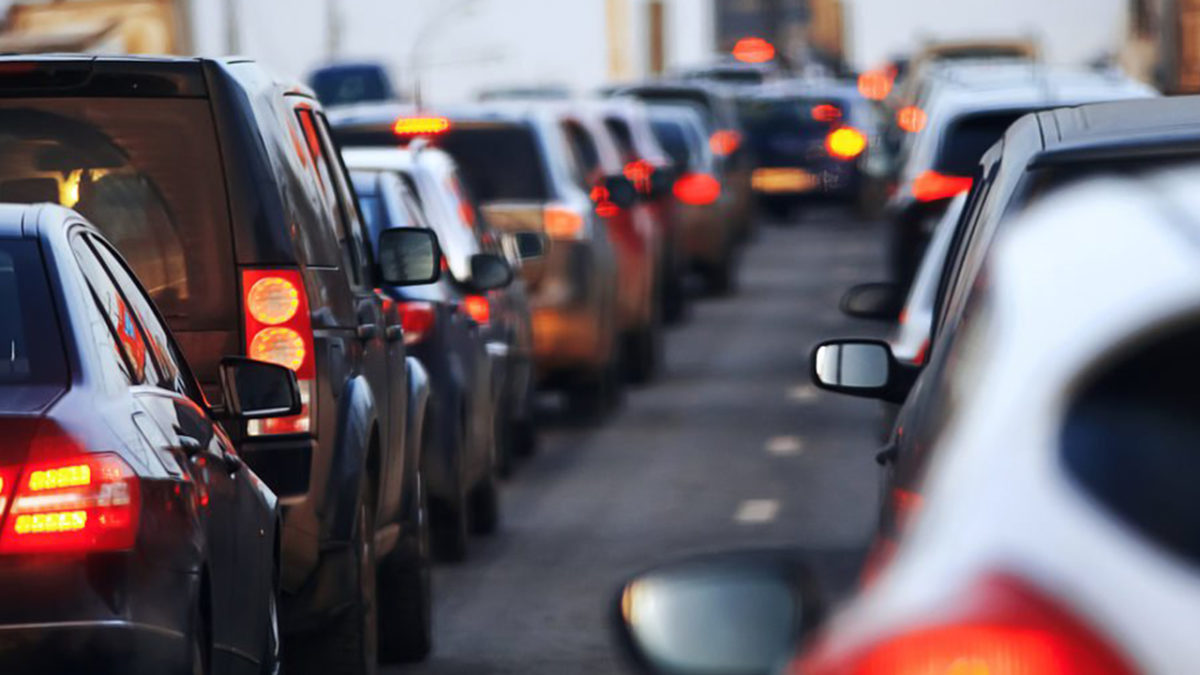 Sicilde kayıtlı araçlar ile 31 Aralık 2023'e kadar kayıt ve tescil edilecek olan tüm taşıtlar ek motorlu taşıtlar vergisi kapsamında. Ek vergi tutarı, araç sahiplerinin 2023 yılında ödeyecekleri vergi kadar olacak.