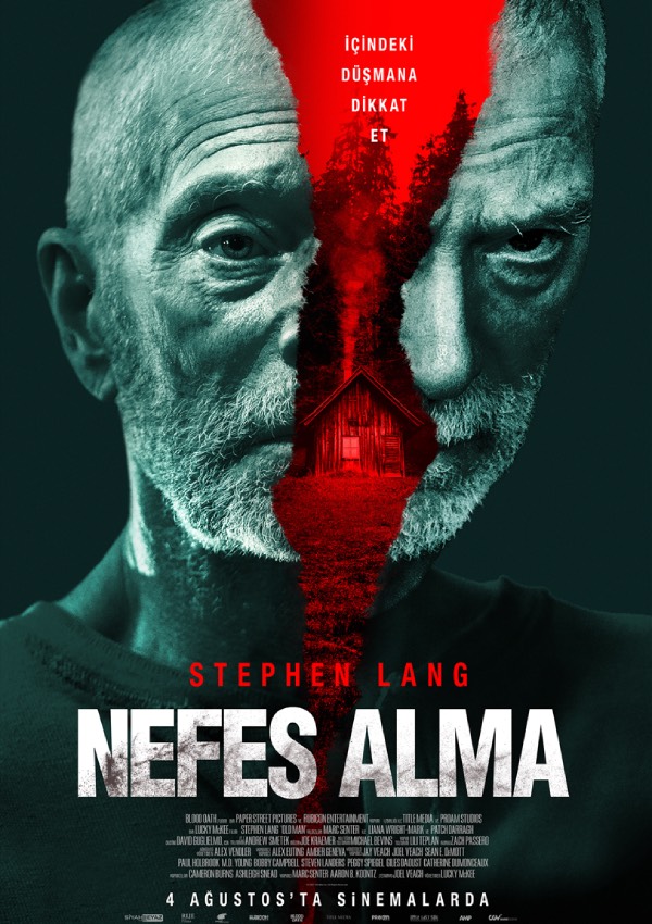 Nefes Alma: Nefes Alma, yürüyüş yapaken kaybolup yaşlı bir adamın kapısını çalan genç bir adamın hikayesini konu ediyor. Yaşlı bir adam, hayatını insanardan uzak, köpeği ile birlikte ormanın derinliklerindeki bir kulübede geçirir. Bir gün Joe adında genç bir adam yolunu kaybettiğini iddia ederek yaşlı adamın kapısını çalar. Ziyaretçi kabul etmeye alışık olmayan yaşlı adam, Joe’yu sorguya çeker. Birkaç irdeleyici sorunun ardından ortam sakinleşir ve ikili samimi bir şekilde konuşmaya başlar. Dışarıda fırtına başlarken yaşlı adam, Joe'yu giderek daha fazla paniğe sokan korkunç bir hikâye anlatmaya başlar.