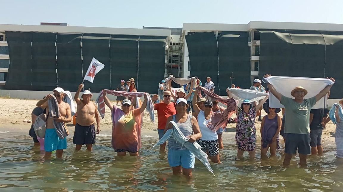 AYVALIK'TA 'KIYILAR HALKINDIR' EYLEMİ 