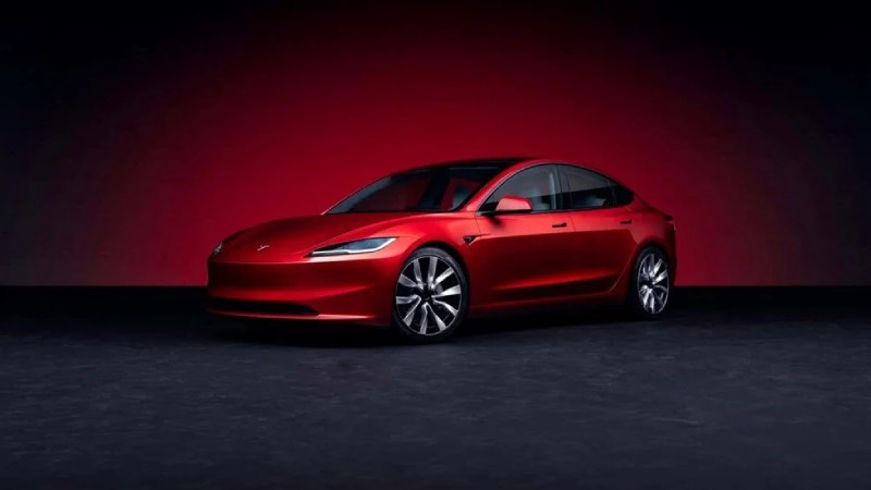 2024 Tesla Model 3 tanıtıldı