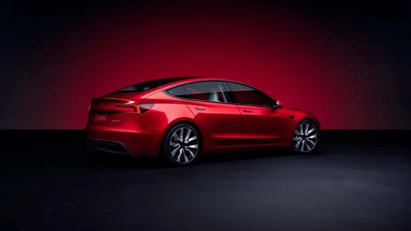 2024 Tesla Model 3 tanıtıldı