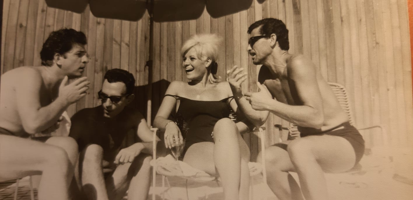 Yeni Zeki Müren filmini beklerken... Eskisi ne güne duruyor?