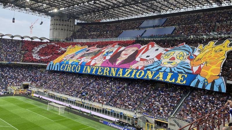 Turkish flag choreography at the Inter-Milan derby