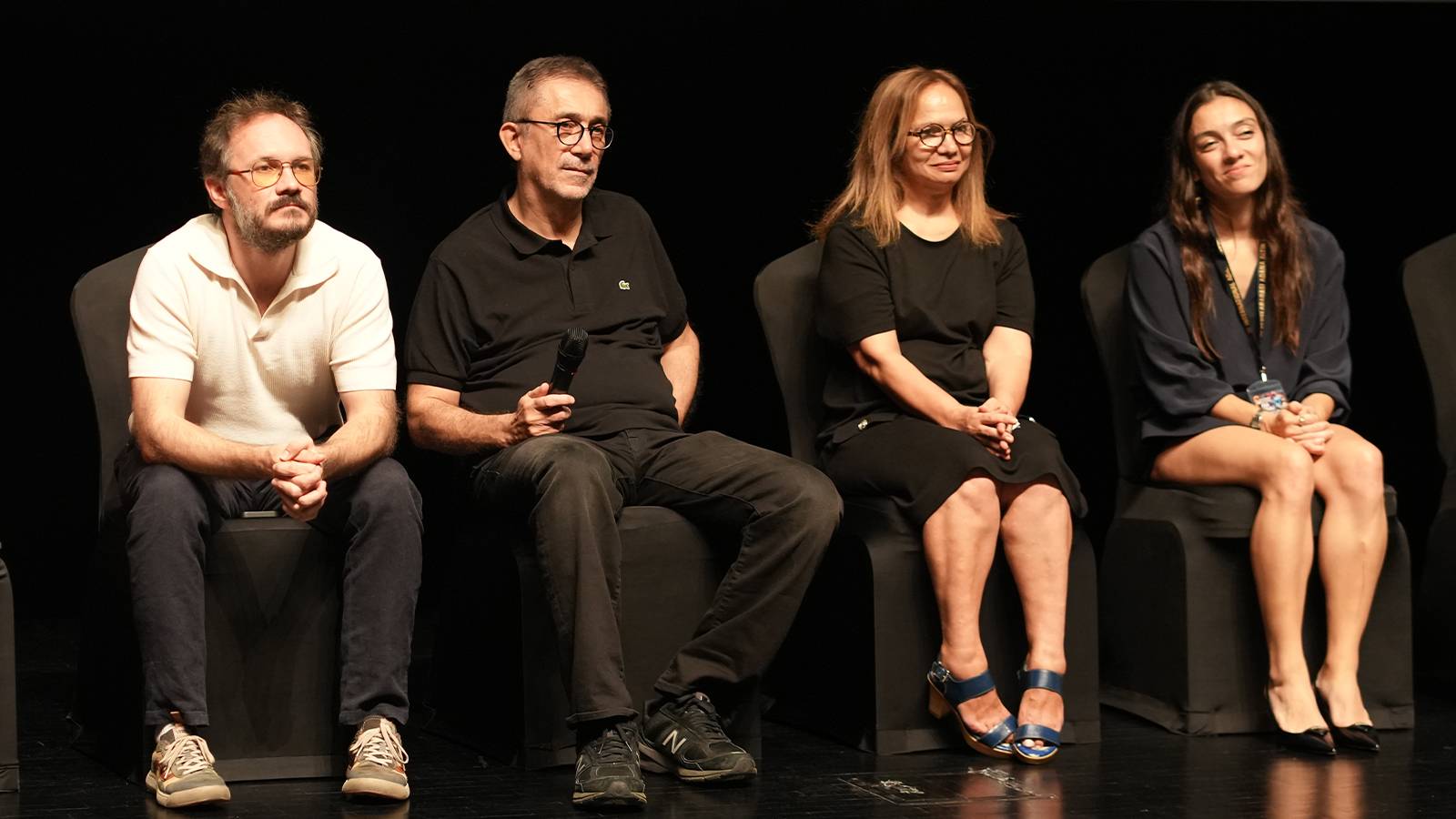 Kuru Otlar Üstüne Altın Koza'da; Nuri Bilge Ceylan: Filmlerim için 'Hep  taşrada çekiliyor' konusu çok abartılıyor