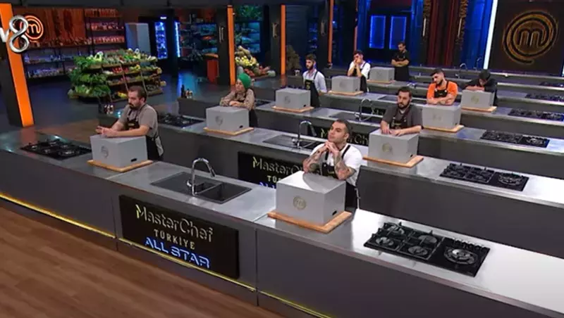MasterChef All Star'da potaya kim gitti, sorusu 4 eleme adayının netlik kazandığı dün geceki rekabet dolu mücadele sonrası yanıt buldu.