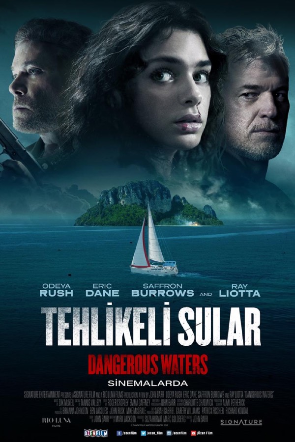 Tehlikeli Sular: Film, annesi ve onun yeni erkek arkadaşıyla bir açık deniz tatiline çıkan Rose'un, yelkenlilerine bir grup silahlı adamın saldırması sonrası başından geçenleri konu ediniyor.  Annesi ve onun erkek arkadaşıyla tekne gezisine çıkan Rose gezileri esnasında Derek'in gizli sırlarını öğrenir.  Aynı zamanda bir grup silahlı kişiler tarafından rehin alınınca işler sarpa sarmaya başlar. 