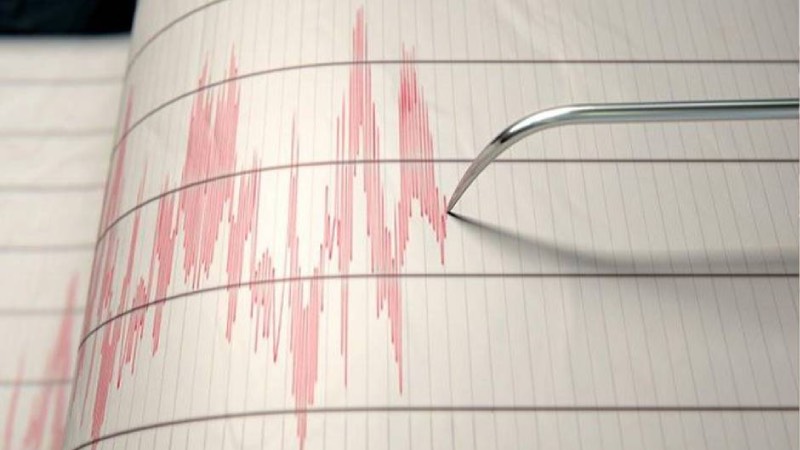 İçişleri Bakanlığı Afet ve Acil Durum Yönetim Başkanlığı (AFAD) Deprem Dairesi verilerine göre; saat 23.53'te Buca ilçesinde 3.9 büyüklüğünde deprem meydana geldi. Yerin 9,23 kilometre derinliğinde meydana gelen deprem, Buca'nın yanı sıra Bayraklı, Gaziemir, Karşıyaka, Konak ve Torbalı ilçelerinde de hissedildi. Deprem kısa süreli paniğe yol açarken, ilk belirlemelere göre herhangi olumsuzluk yaşanmadı.