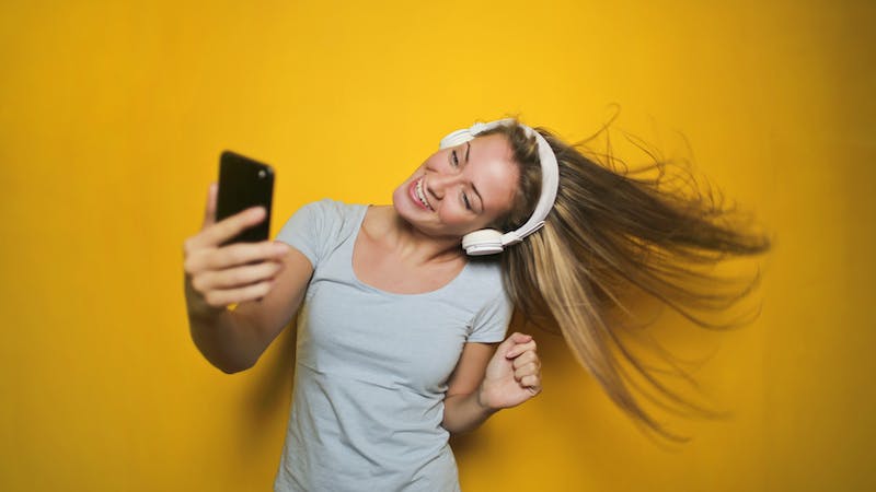 1698751236150-pexels-andrea-piacquadio-783243.jpg