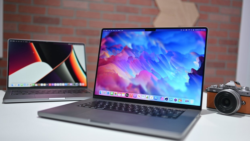 Apple M3 işlemcili 14 inçlik MacBook Pro modelini 1.599 dolardan (62.999 TL) satışa sunuyor.  Ayrıca 14 inçlik dizüstü bilgisayarın ilk kez bu kadar düşük bir fiyata ulaştığı belirtildi.