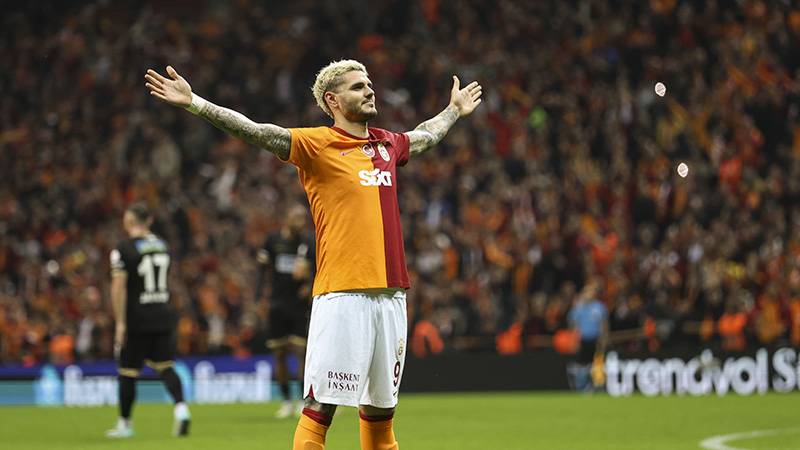 Galatasaraylı Mauro Icardi 17 maç sonra bir ilki yaşadı!