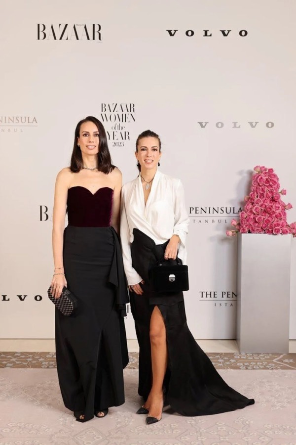 Serra Türker, Lara Türker Ünsal