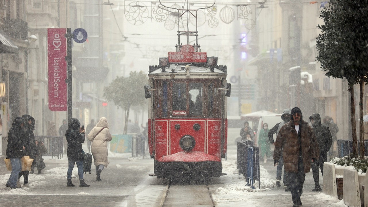 Şen sözlerini şöyle sürdürdü: