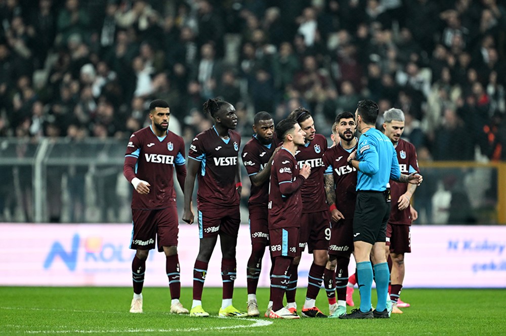 Hollanda ekibiyle yapılan Semih Kılıçsoy görüşmeleri çıkmaza girdi; işte Beşiktaş'ın istediği bonservis maddesi
