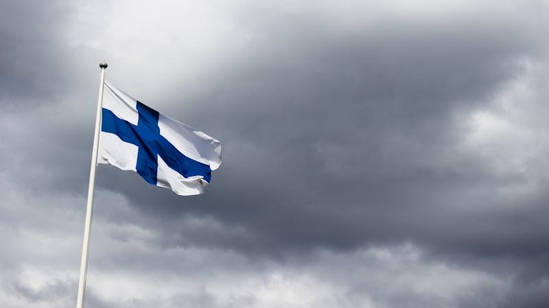Finlandiya, 2023 yılında Dünya Mutluluk Raporu tarafından üst üste 5. kez "dünyanın en mutlu ülkesi" seçildi. Peki Finlandiya'da yaşayanlar neden bu kadar mutlu? Finlandiya'da yaşayan bir psikolog "dünyanın en mutlu ülkesinin" sırrını paylaştı.