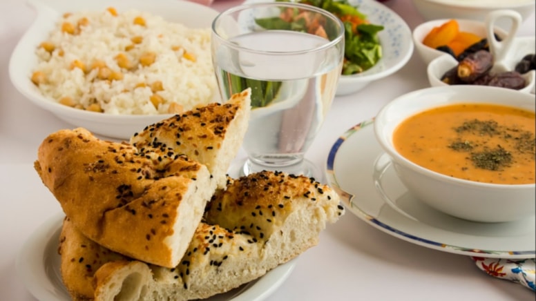Öğrencilerin ardından velilere de "sınıf iftarı" daveti 