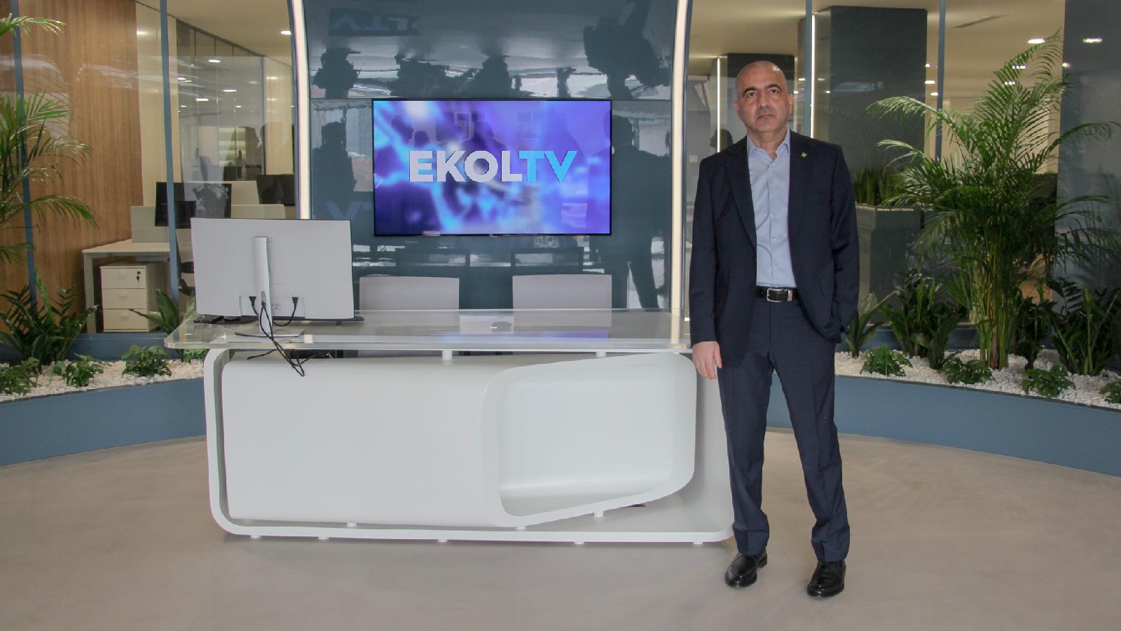 EKOL TV yayın hayatına başlamaya hazır: Mübariz Mansimov, çalışmaları yerinde inceledi