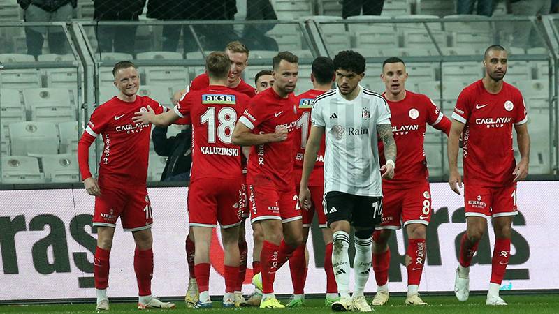 Beşiktaş 1-2 Antalyaspor (Maç sonucu)