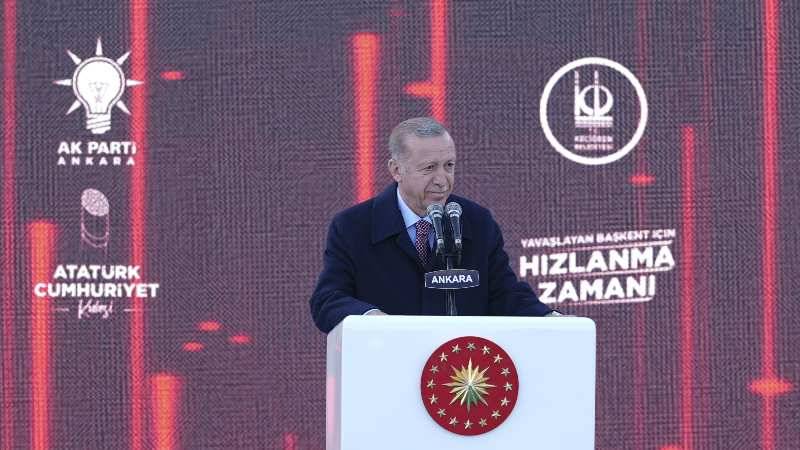 Erdoğan: Nerede CHP belediyesi varsa dökülüyor, rezalet