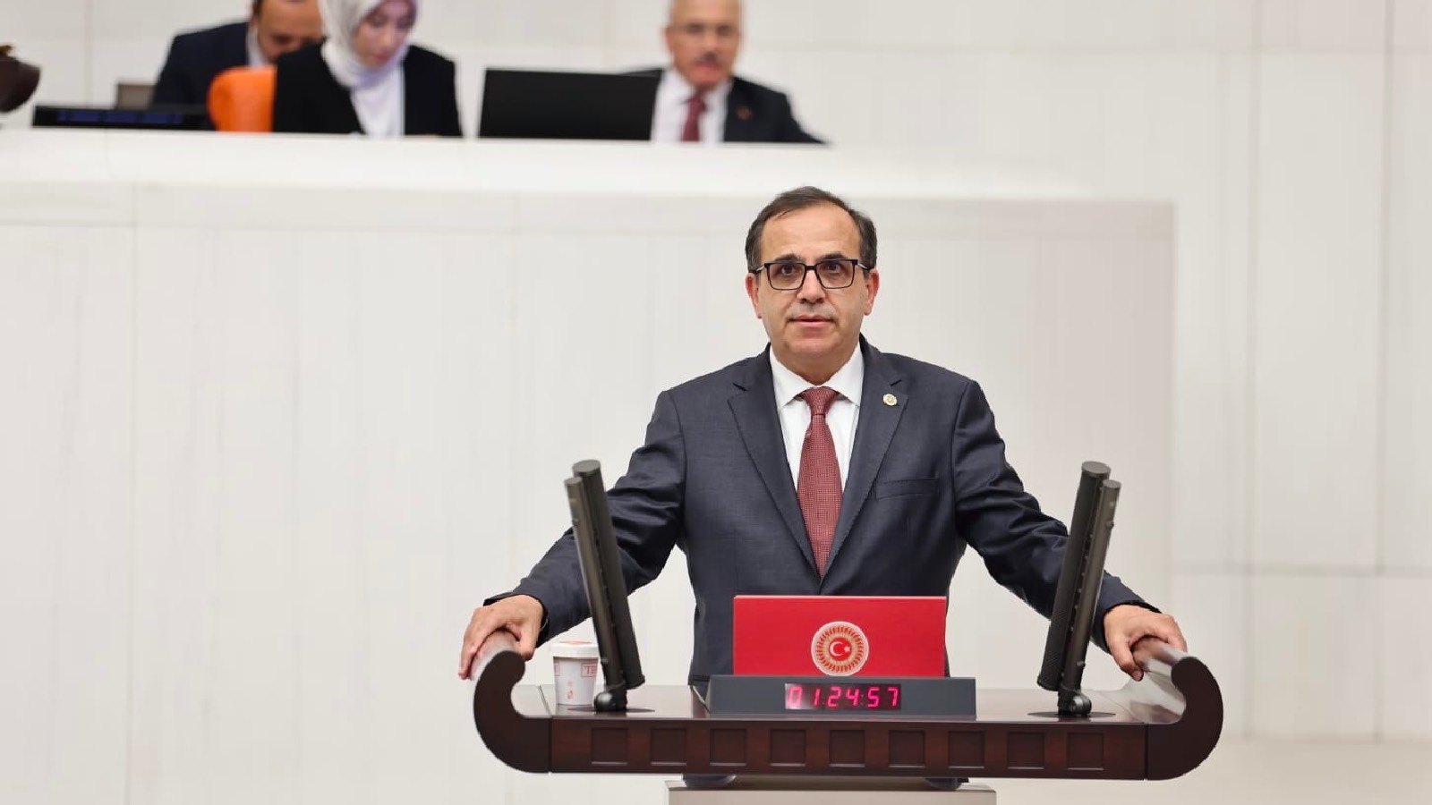 CHP'li Ateş: 1 milyon 396 bin 408 kişi borcunu ödeyemediği için yasal takibe düştü 