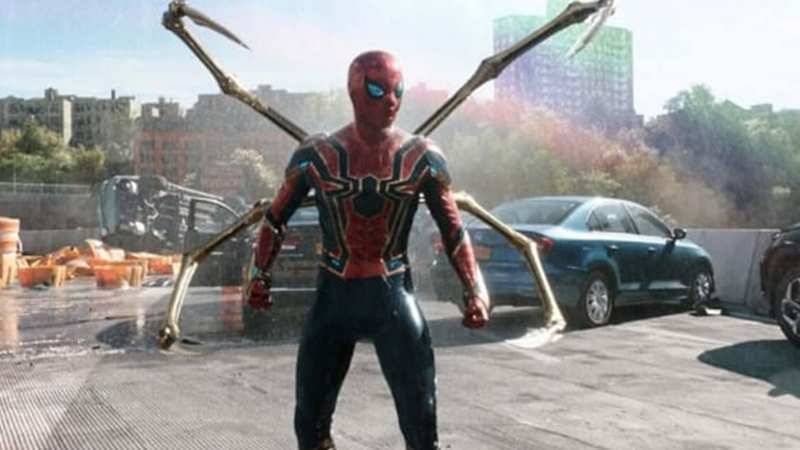 Örümcek Adam filminde kullanılan kostüm satışa çıktı