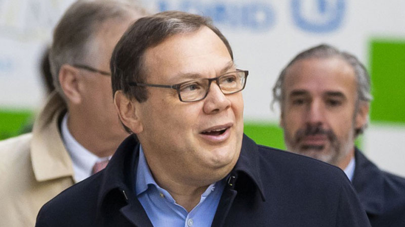 Mikhail Fridman | Sermaye: 13,5 milyar dolar  - Sahip olduğu varlıklar: Alfa Bank, Wintershall DEA, VEON, Turkcell hissesi, süpermarket zincileri Dia, X5 Group'taki hisseler.