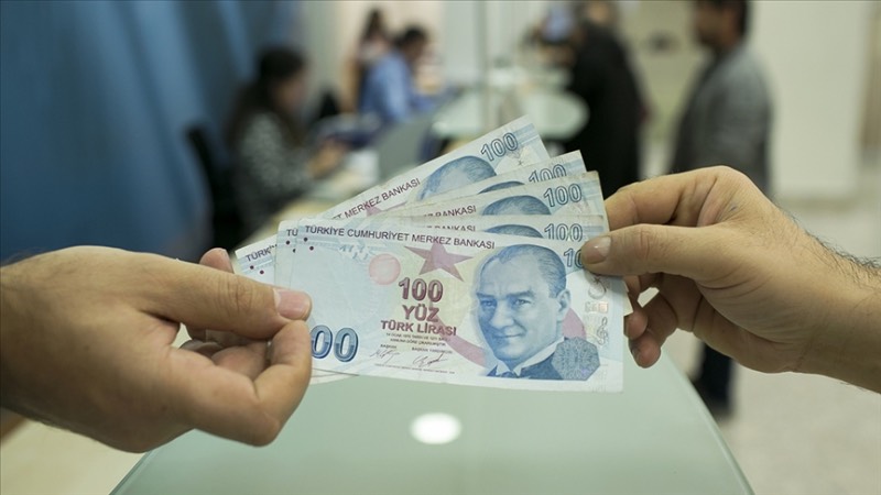 Cumhurbaşkanlığı 2026 Programı: Memur ve emekliye ilave artış yok, asgari ücrete belirsizlik sürüyor