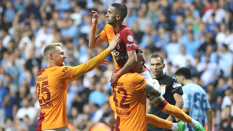 Osman Şenher - Milliyet: Hiçbir maç artık kolay değil. Galatasaray’ın büyük bir avantajı var, ama futbolcular sorumluluklarını bilip rehavete girmiyor. Özellikle Okan hoca yaptığı değişikliklerle maçın temposunu hiç düşürmüyor. Çünkü Galatasaray berabere bile kalsa strese girecek. Aynı şekilde Fenerbahçe de berabere kalsa bunun telafisi olmayacak. Sonuçta Galatasaray sezonun en zor deplasman maçını oynadı. 
