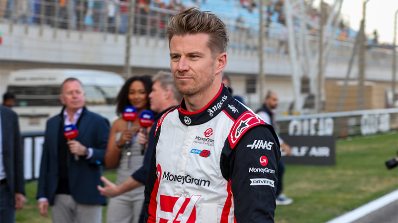 Nico Hülkenberg kariyeri boyunca podyuma çıkmadan en çok yarışta yer alan sürücü rekoruna sahip. Başladığı 209 yarışta en iyi sonucu dördüncülük olan Hülkenberg rekorunu hâlâ devam ettiriyor.