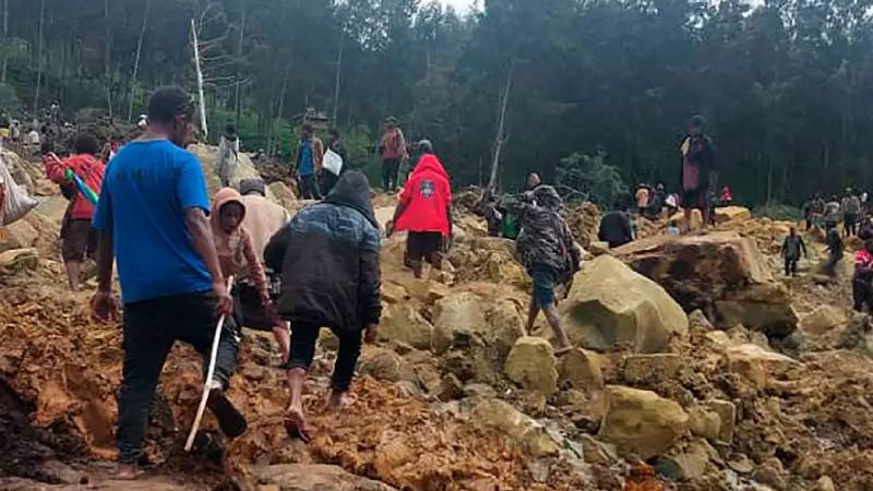 Papua Yeni Gine'de toprak kayması 670 ölü