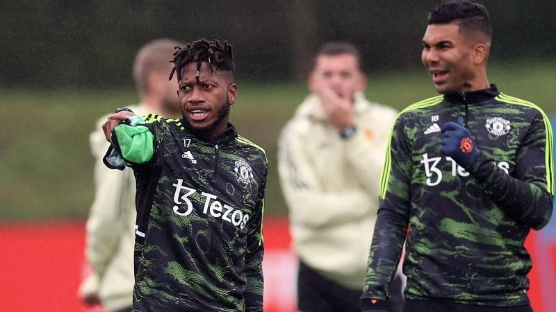 Fenerbahçe eğer bu transferi bitirebilirse, yıllarca Brezilya Milli Takımı’nın orta sahasını sırtlayan ikiliyi buluşturmuş olacak: Casemiro ve Fred... (Kaynak: Fanatik)